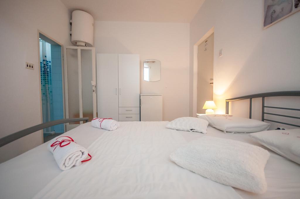 Apartments Srijemsi ムリニ エクステリア 写真